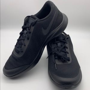 Nike Flex Experience RN 7 4E  AA7405-002 Size 11